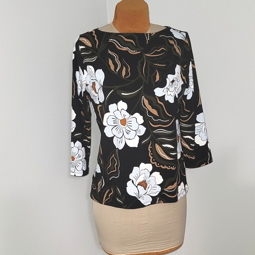 Ann Taylor Black and White Floral Blouse